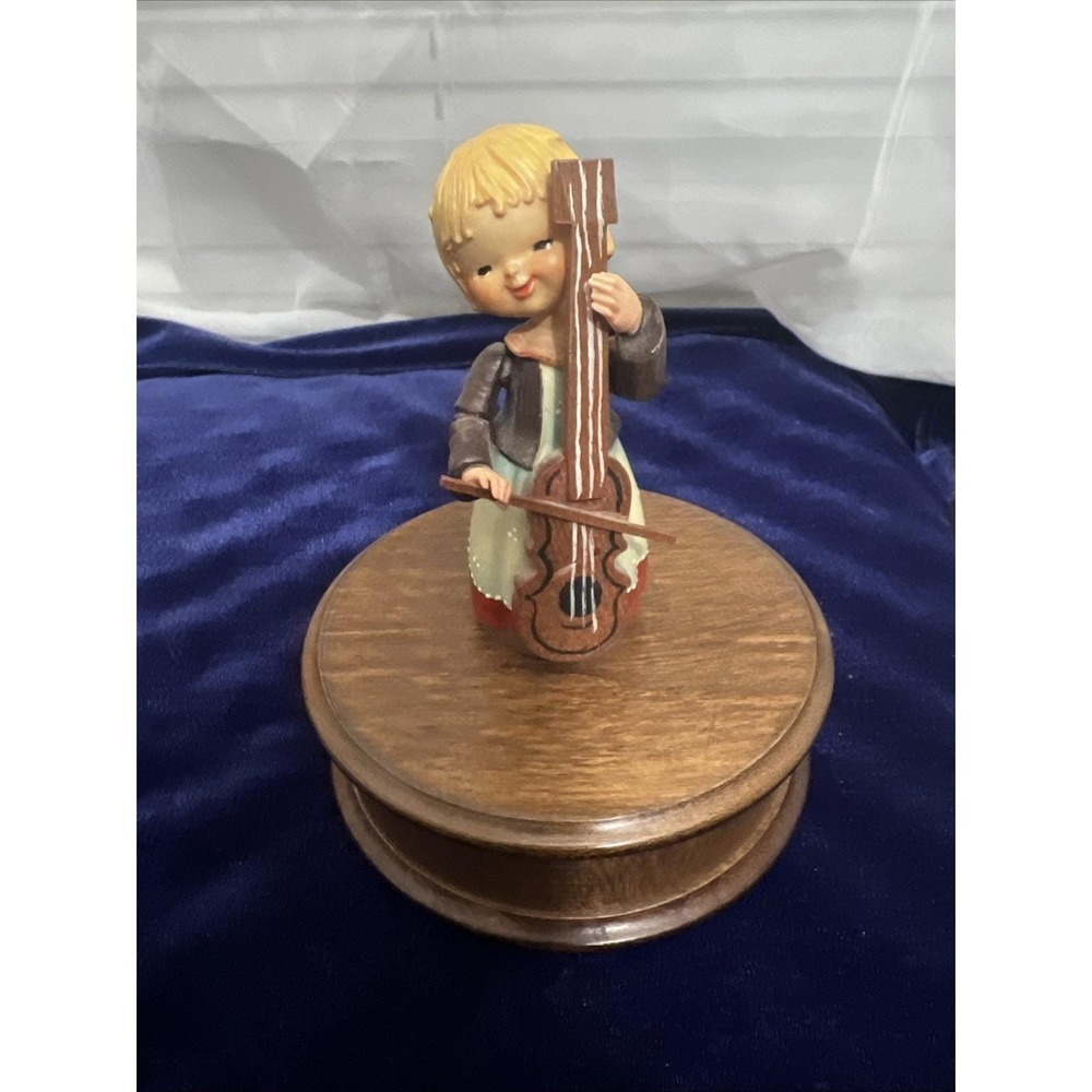 Reuge It's‎ A Small World Swiss Musical  Box Movement Girl
